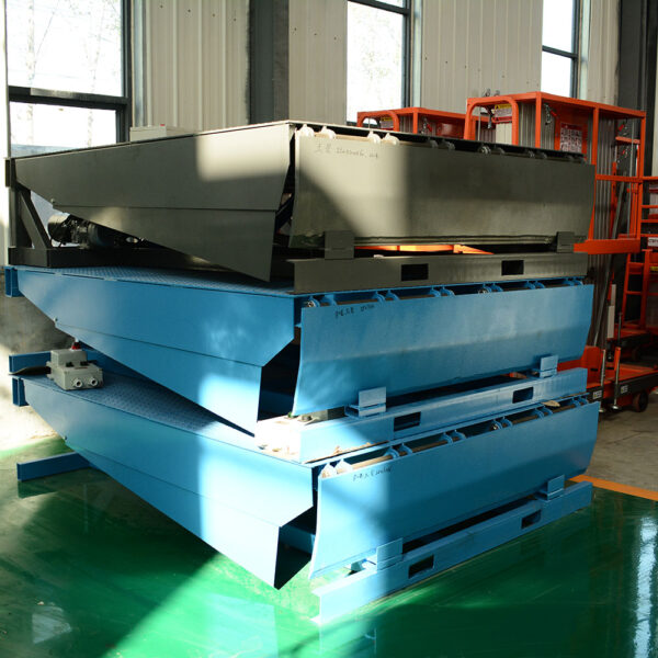 Fixed hydraulic boarding bridge - Image 8