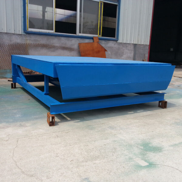 Fixed hydraulic boarding bridge - Image 2