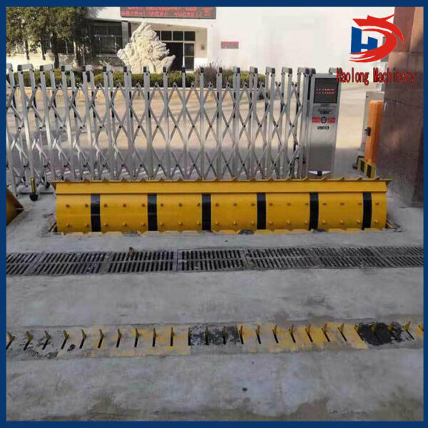 6-meter customized automatic remote control hydraulic lifting barrier flipping machine - Image 5